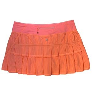 Lululemon Pacesetter Skirt, size 8